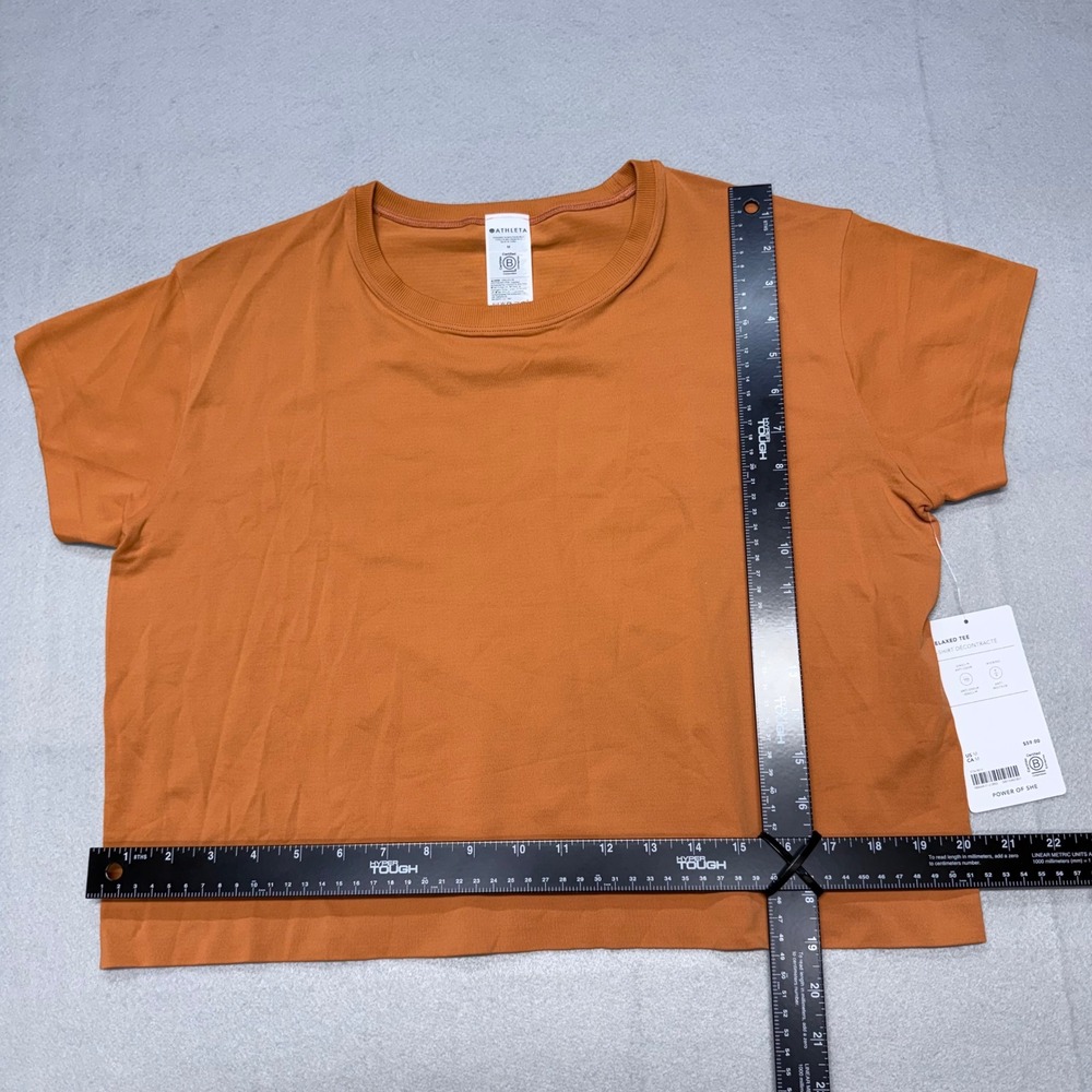 NWT Athleta Relaxed Tee Womens Medium Orange Short Sleeve Wicking Crop NEW - Picture 7 of 12
